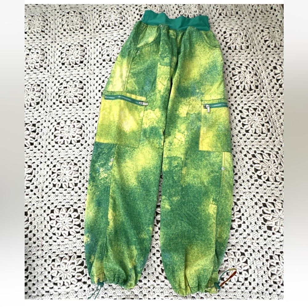 Zumba Pants Joggers Green Cargo Parachute Adjustable Ankle Strap XS - Picture 3 of 15